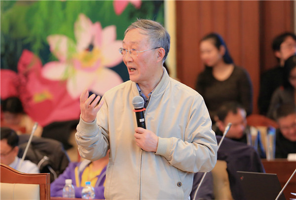 李良荣_副本.jpg