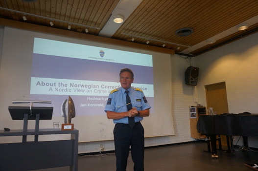 02Jan Korsvold.jpg